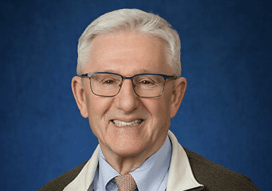 Dr. Robert Ferraro, a board-certified endocrinologist at Artesia General Hospital, specializing in advanced diabetes management and thyroid care in Artesia and Carlsbad NM.